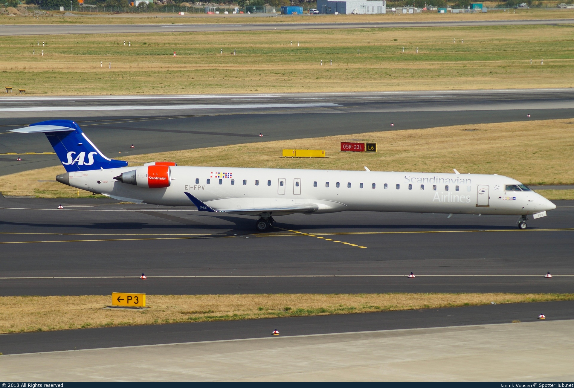 Photo of EI-FPV - Bombardier CRJ-900LR operated by SAS Scandinavian Airlines (opb CityJet)