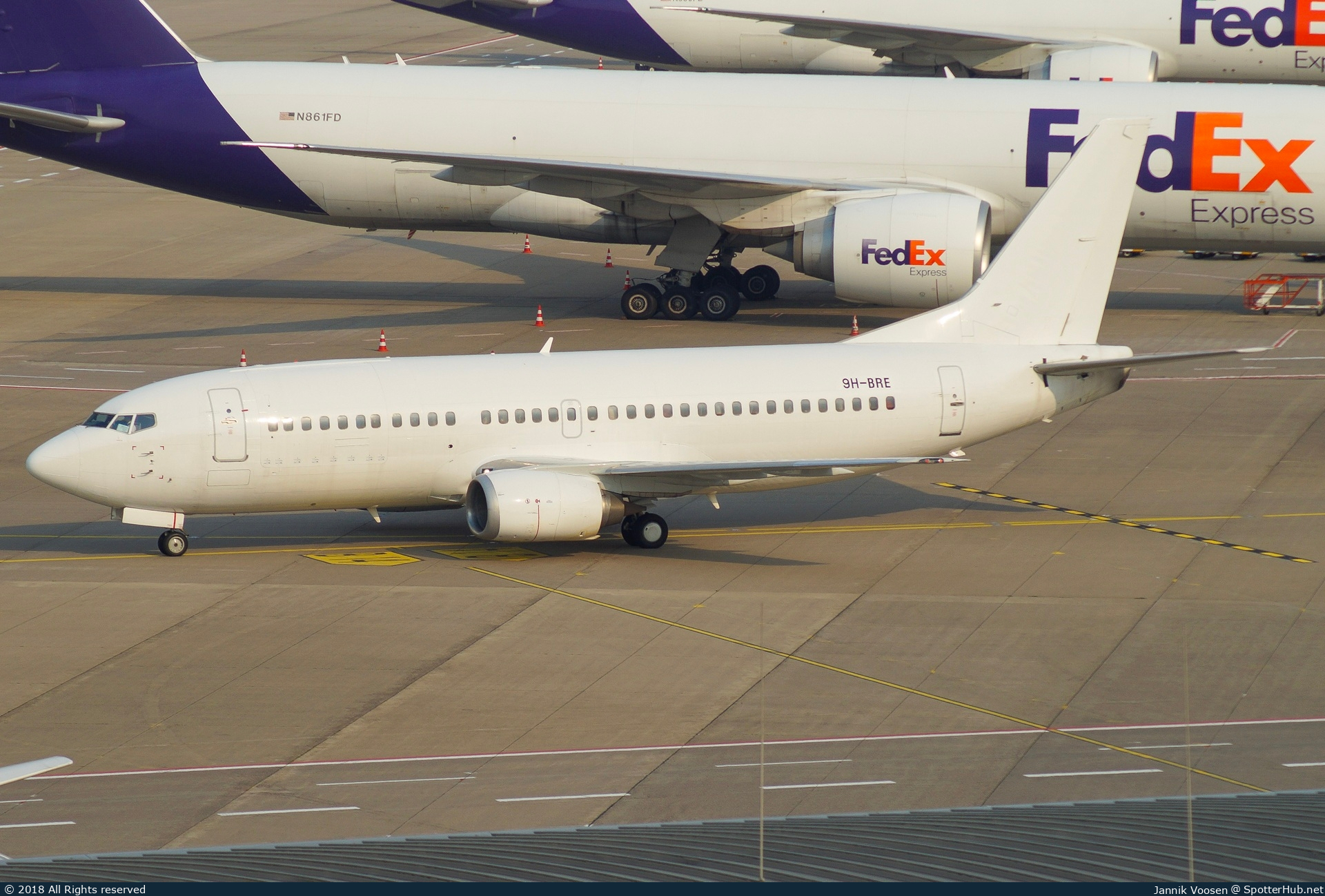 Photo of 9H-BRE - Boeing 737-3Y0(BDQC) operated by Maleth-Aero