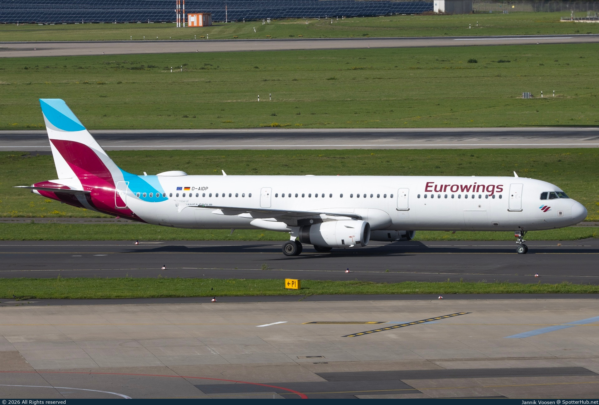 Photo of D-AIDP - Airbus A321-231 operated by Eurowings