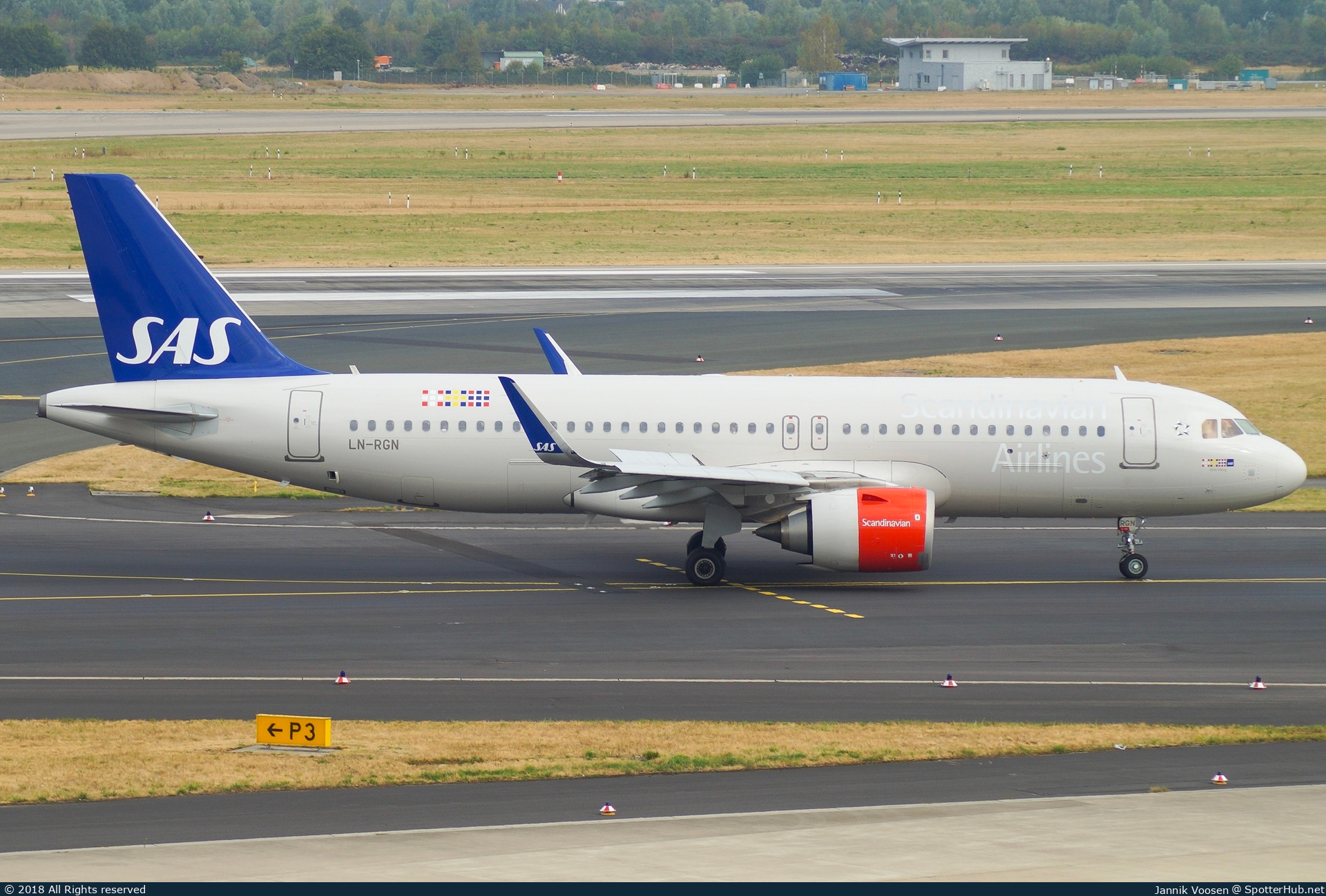 Photo of LN-RGN - Airbus A320-251N operated by SAS Scandinavian Airlines