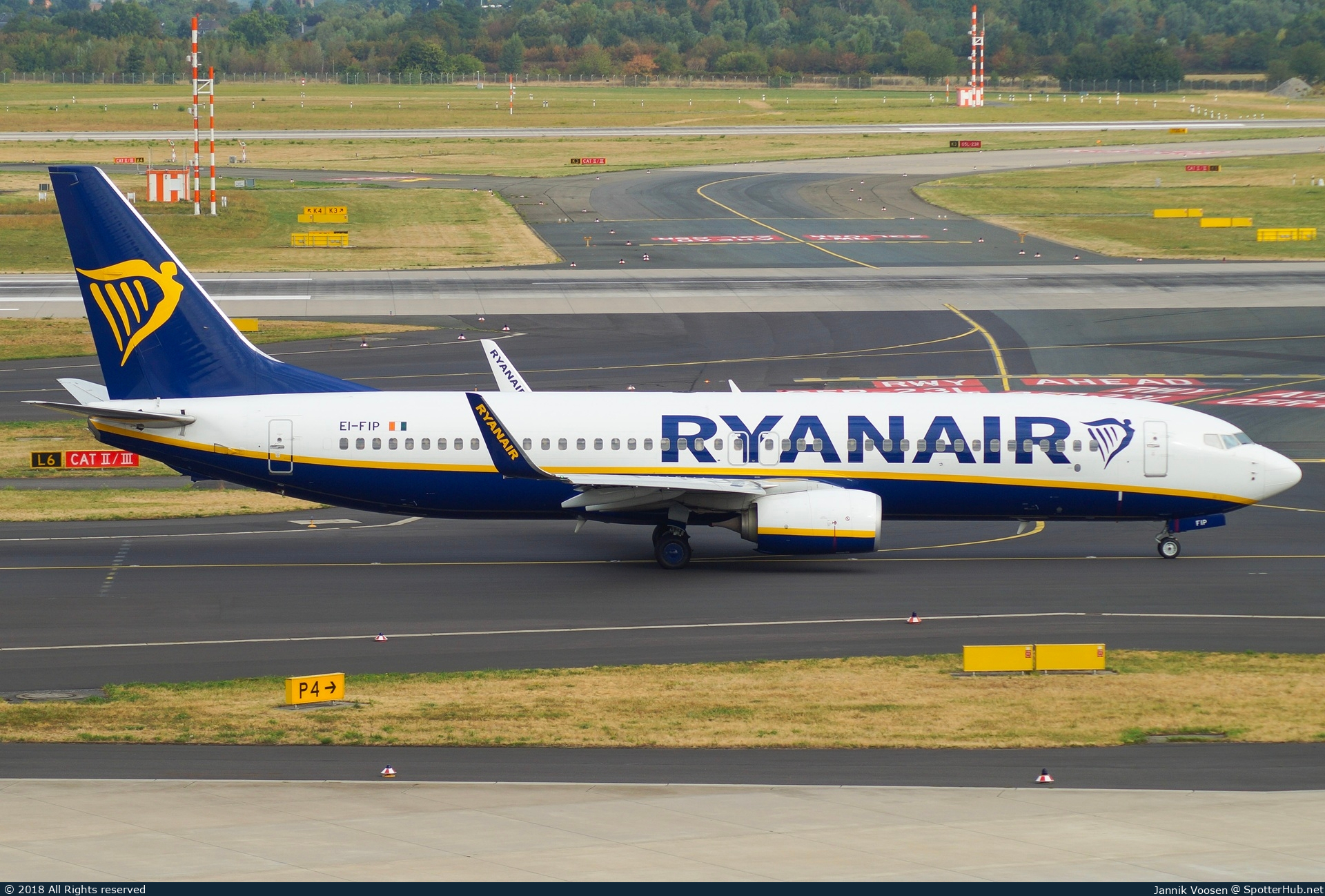 Photo of EI-FIP - Boeing 737-8AS operated by Ryanair