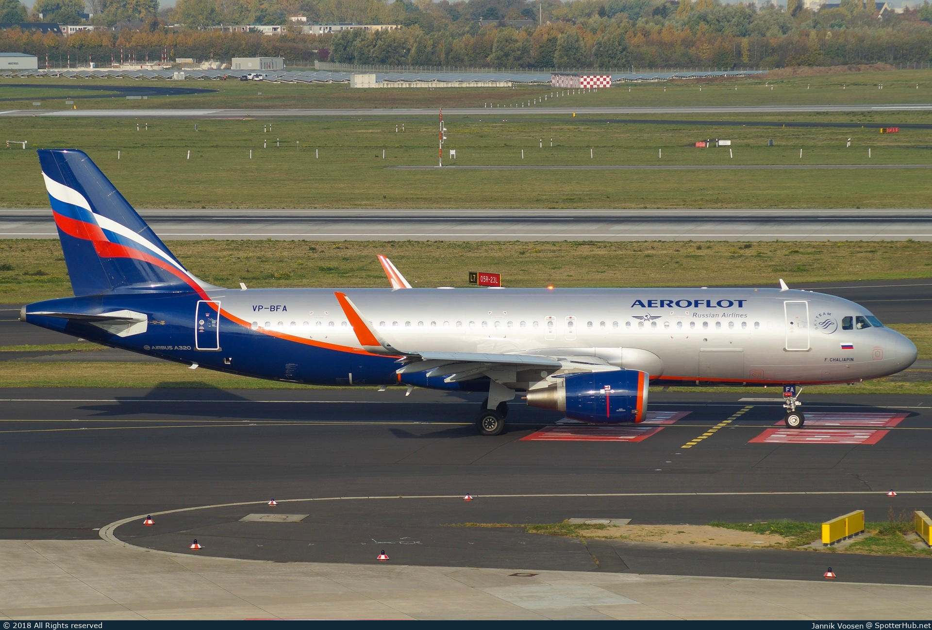 Photo of VP-BFA - Airbus A320-214 operated by Aeroflot