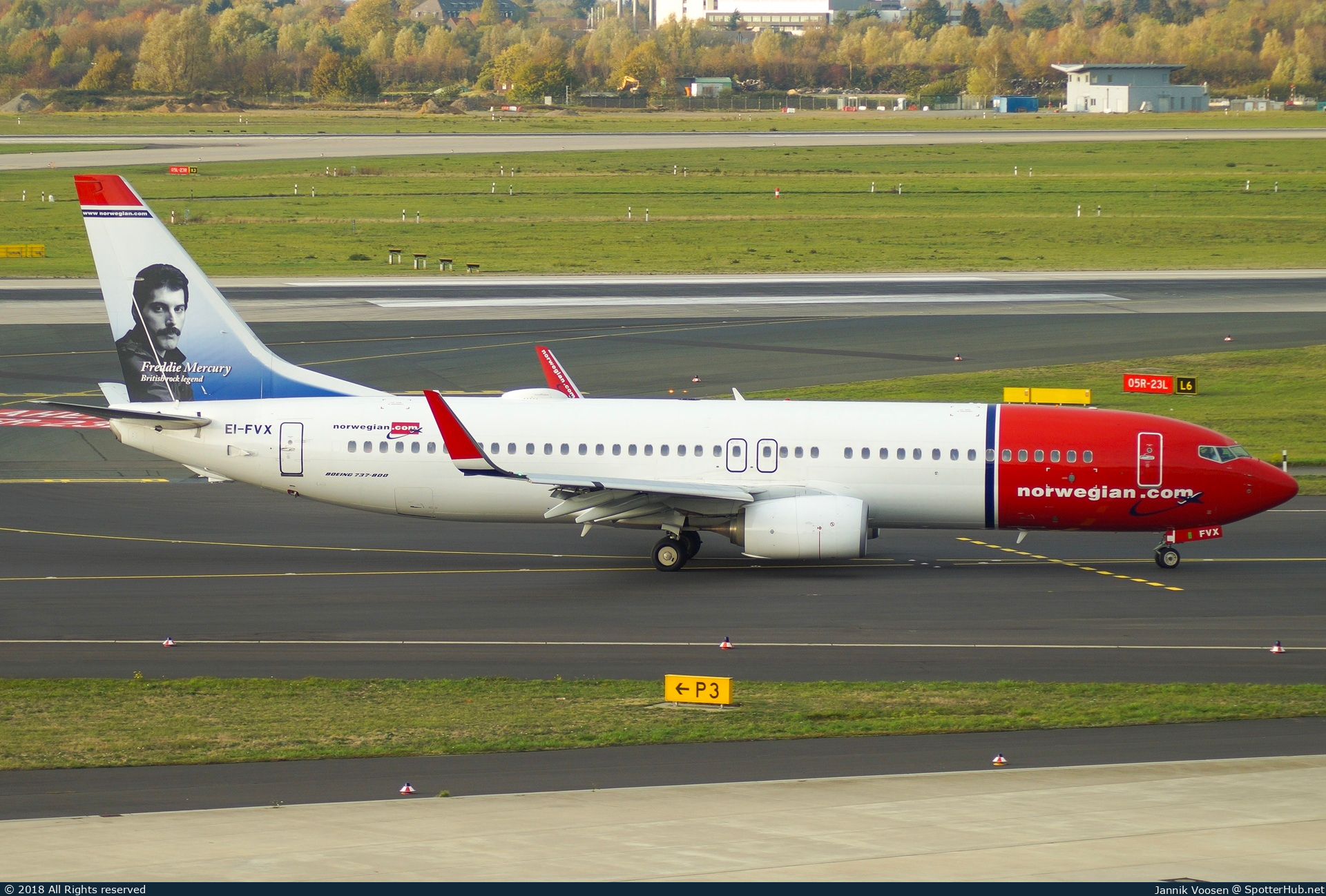 Photo of EI-FVX - Boeing 737-8JP operated by Norwegian Air International