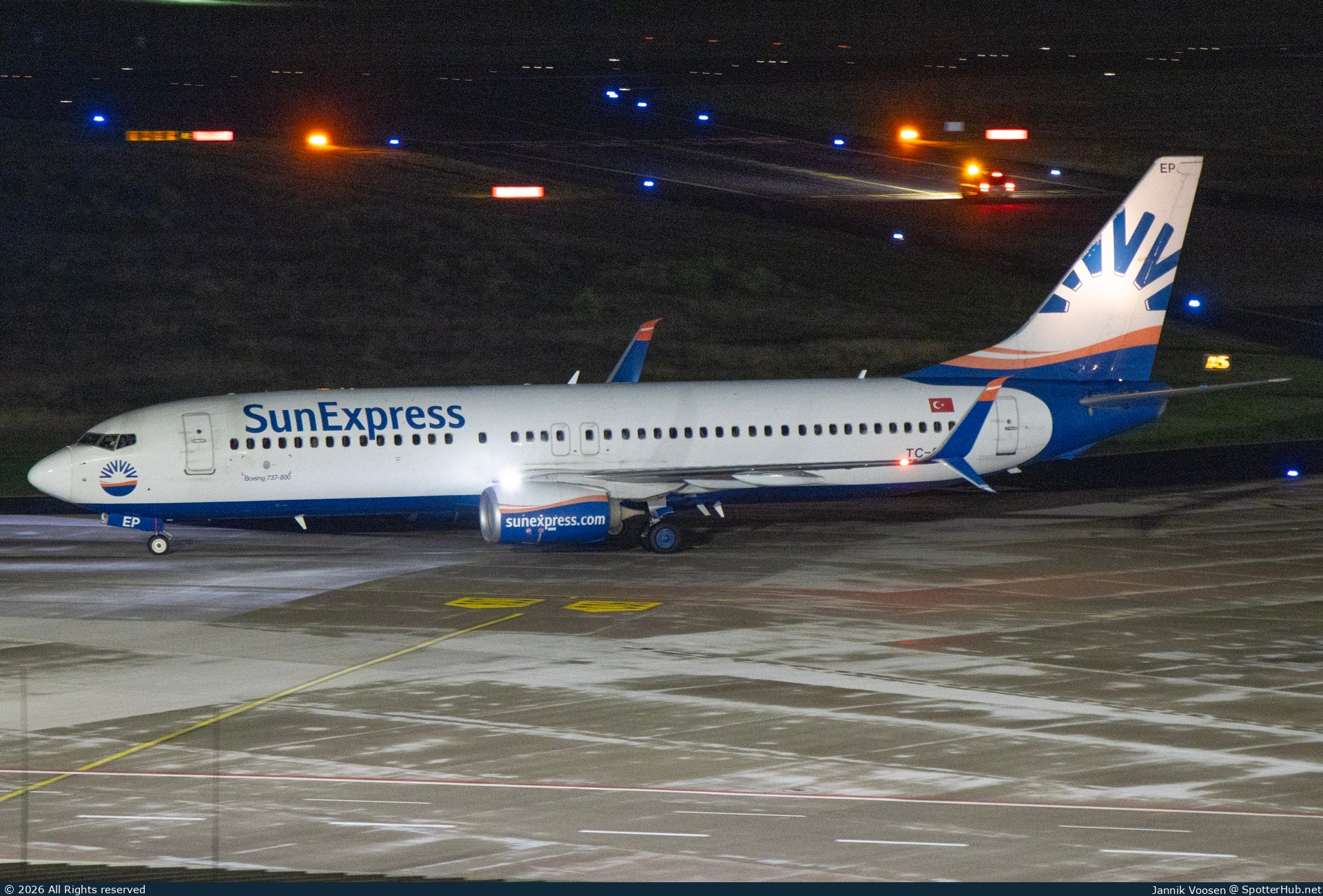 Photo of TC-SEP - Boeing 737-8HC operated by SunExpress