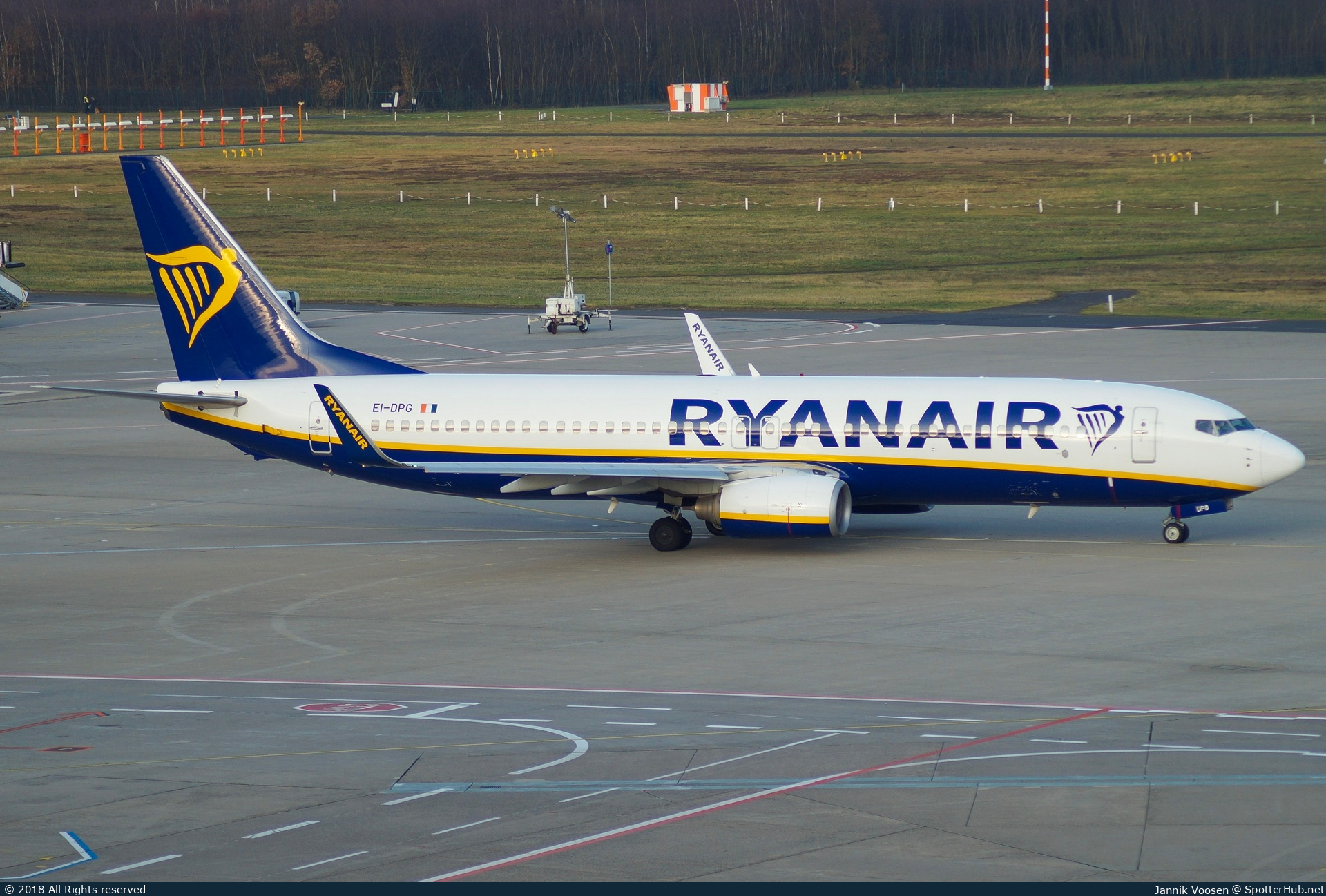 Photo of EI-DPG - Boeing 737-8AS operated by Ryanair
