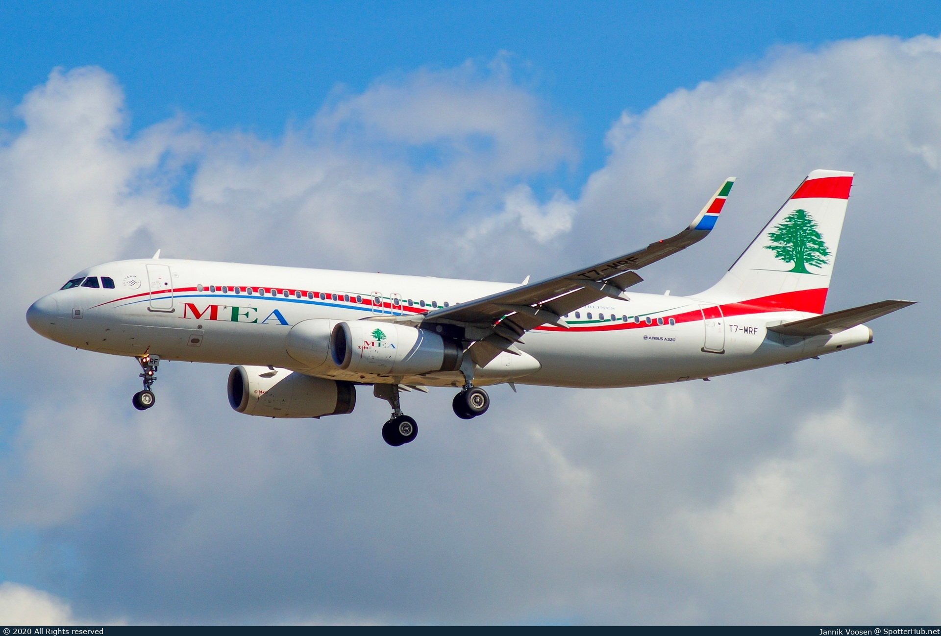 Photo of T7-MRF - Airbus A320-232 operated by MEA Middle East Airlines
