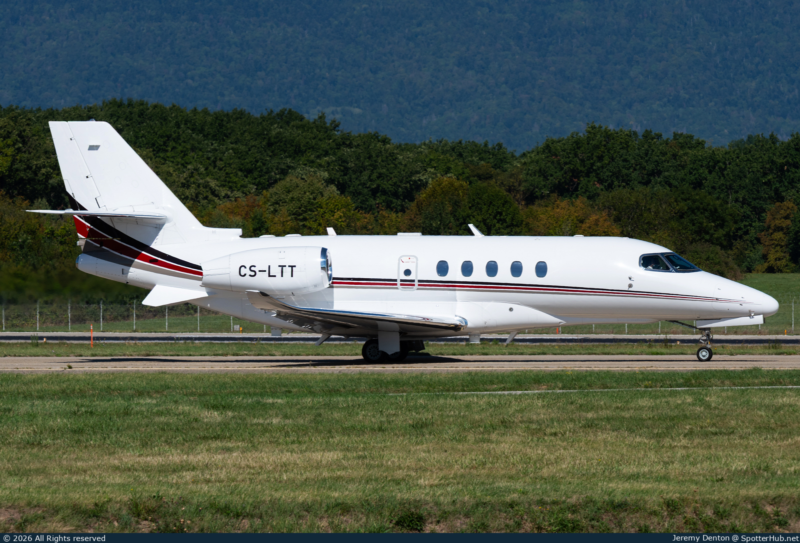 Photo of CS-LTT - Cessna 680A Citation Latitude operated by NetJets Europe