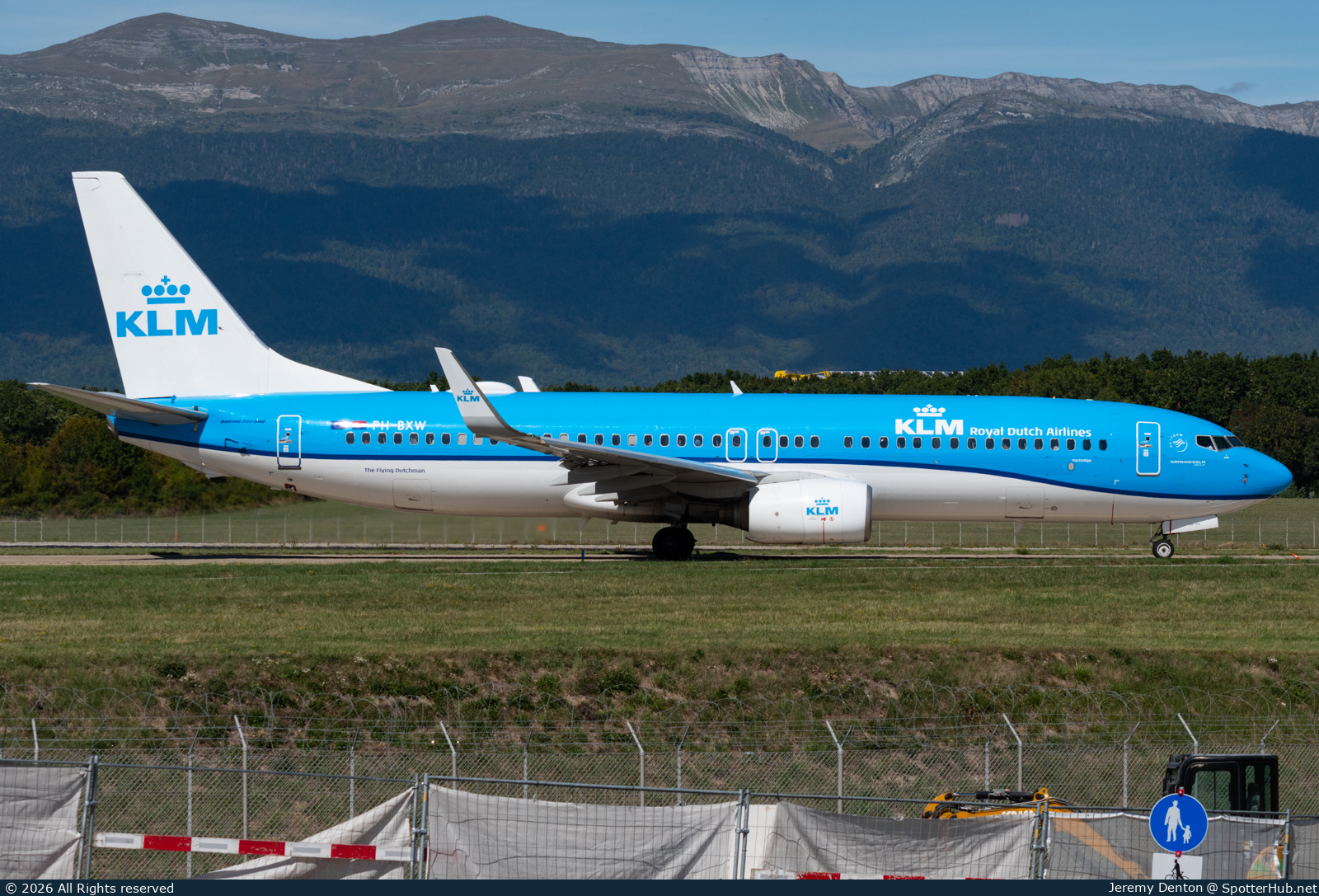 Photo of PH-BXW - Boeing 737-8K2 operated by KLM Royal Dutch Airlines