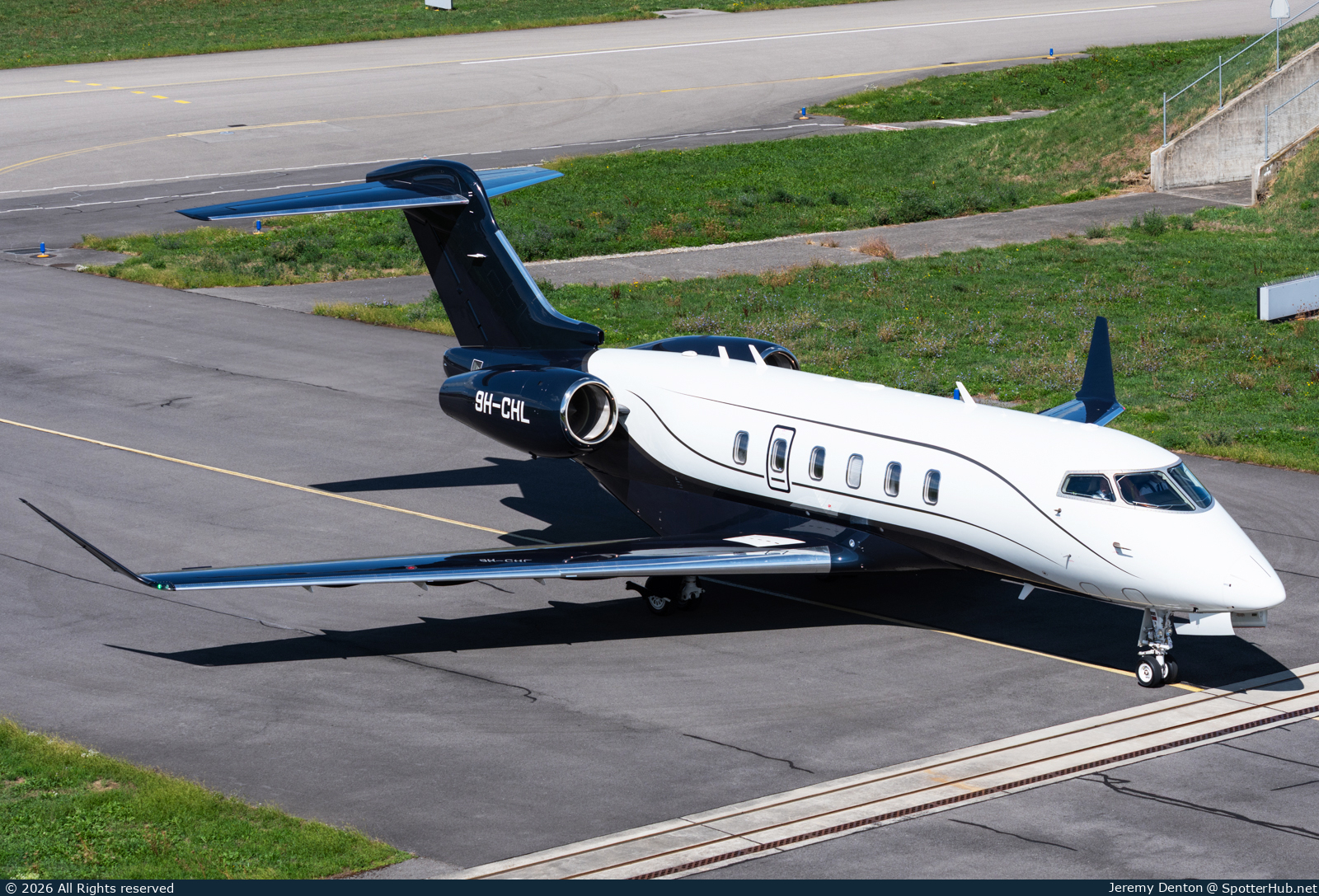 Photo of 9H-CHL - Bombardier Challenger 3500 operated by Avcon Jet Malta
