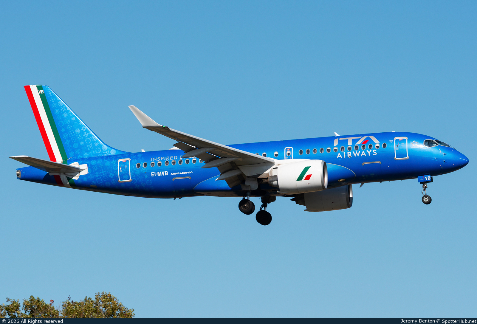 Photo of EI-MVB - Airbus A220-100 operated by ITA Airways