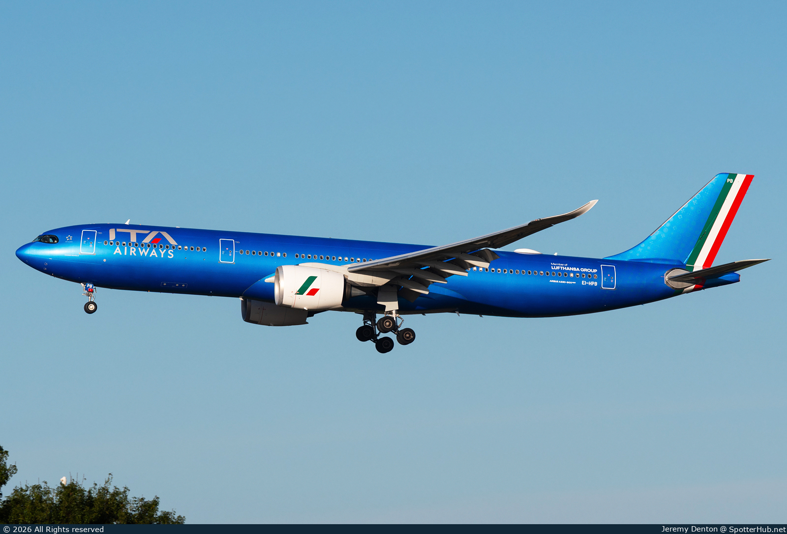 Photo of EI-HPB - Airbus A330-941 operated by ITA Airways