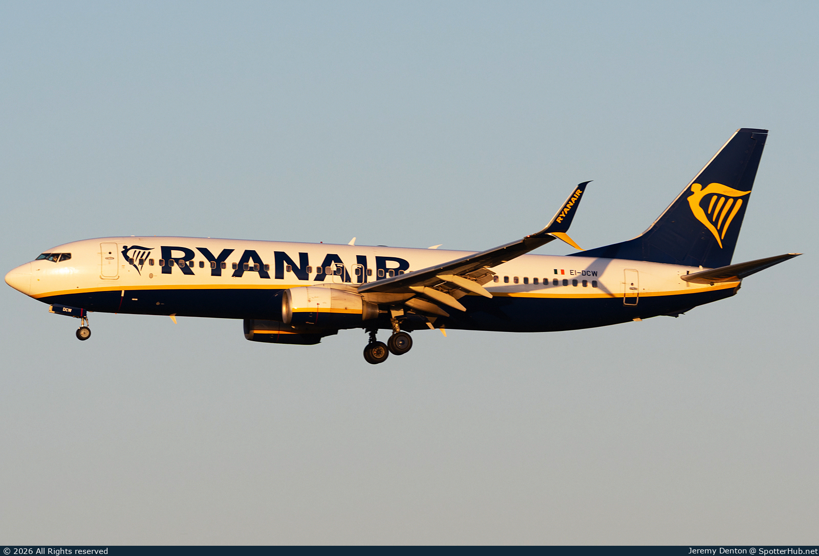 Photo of EI-DCW - Boeing 737-8AS operated by Ryanair