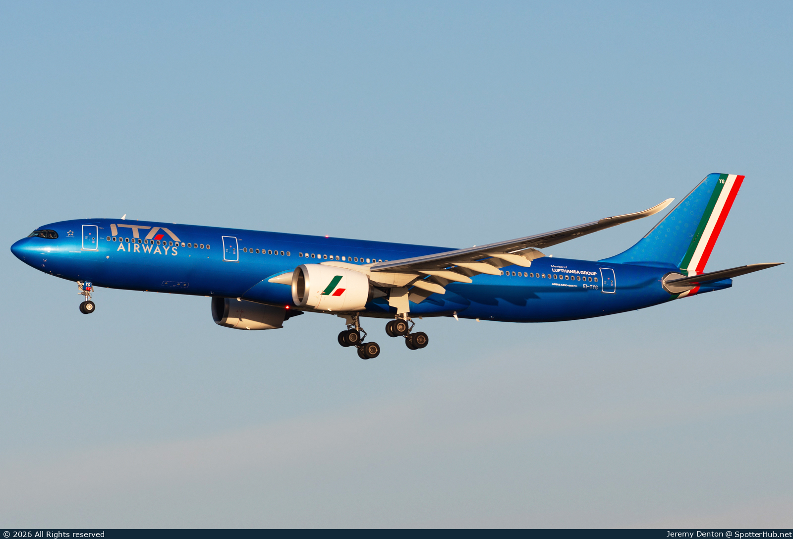 Photo of EI-TYG - Airbus A330-941 operated by ITA Airways