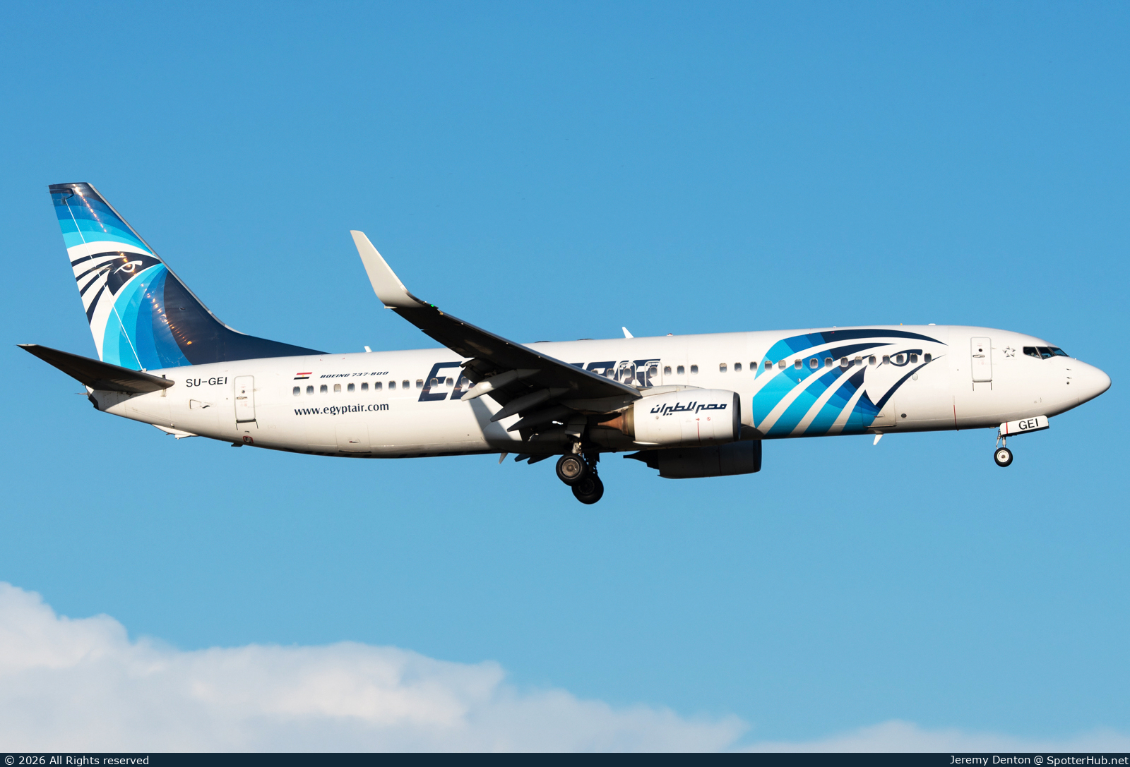 Photo of SU-GEI - Boeing 737-866 operated by Egyptair