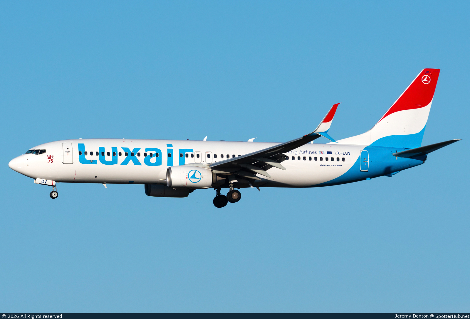 Photo of LX-LGV - Boeing 737-8C9 operated by Luxair