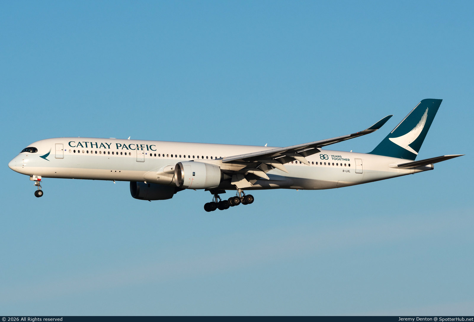 Photo of B-LRL - Airbus A350-941 operated by Cathay Pacific Airways