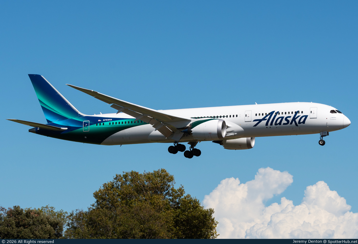 Photo of N784HA - Boeing 787-9 Dreamliner operated by Alaska Airlines