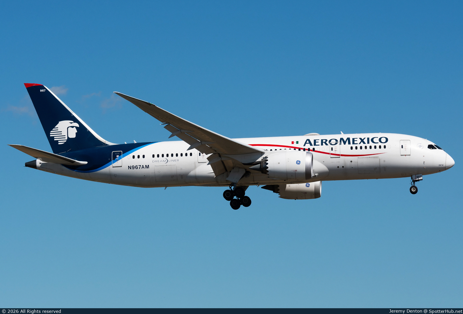 Photo of N967AM - Boeing 787-8 Dreamliner operated by Aeroméxico