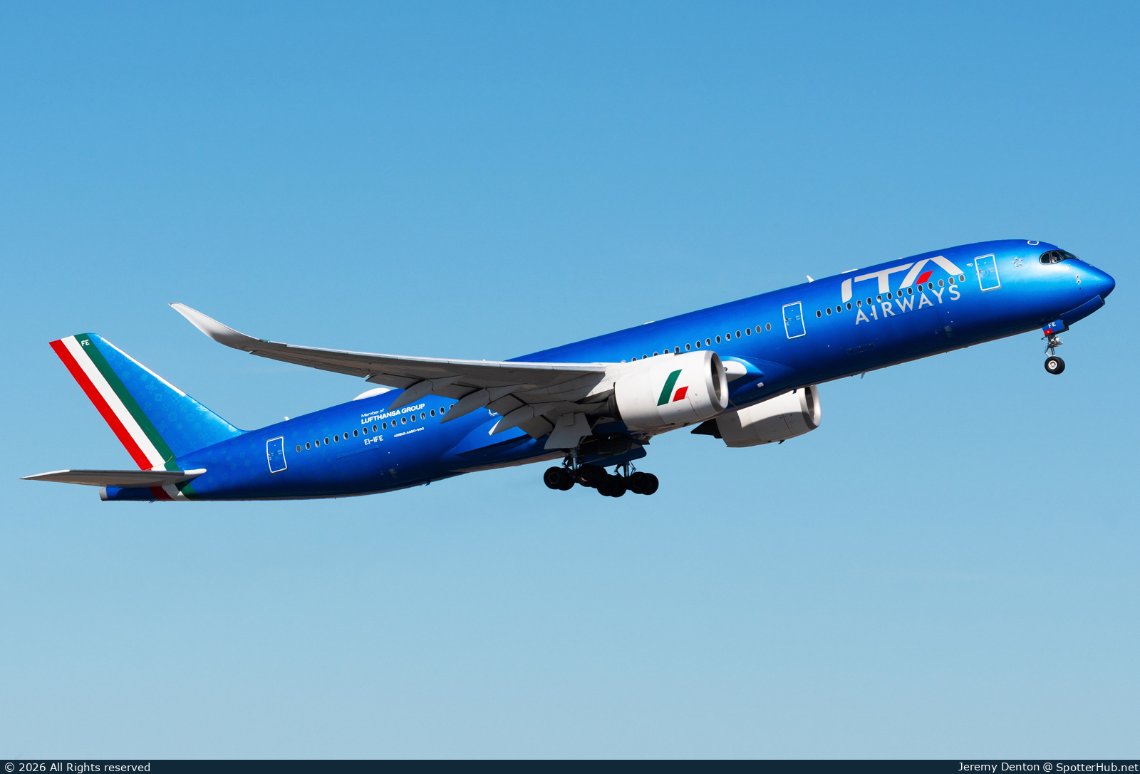 Photo of EI-IFE - Airbus A350-941 operated by ITA Airways