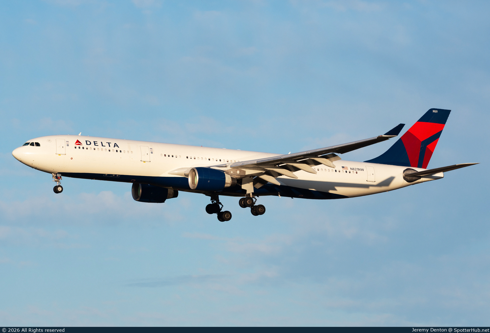 Photo of N821NW - Airbus A330-323 operated by Delta Air Lines
