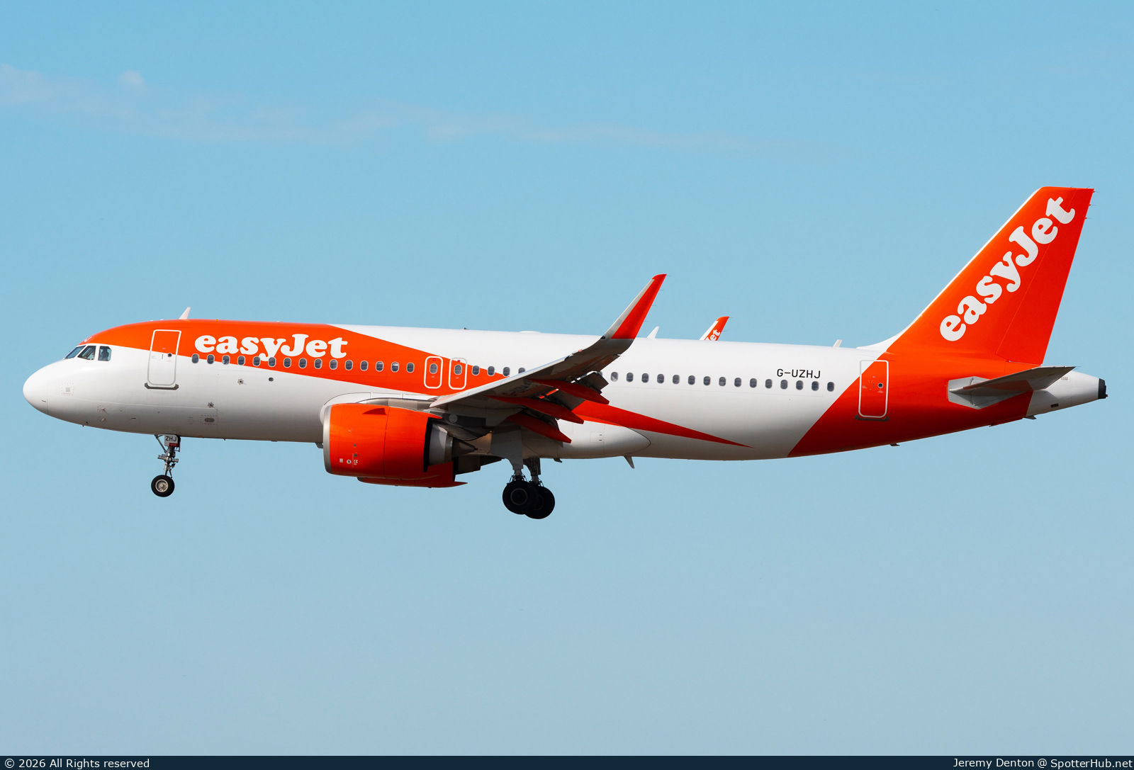 Photo of G-UZHJ - Airbus A320-251N operated by easyJet