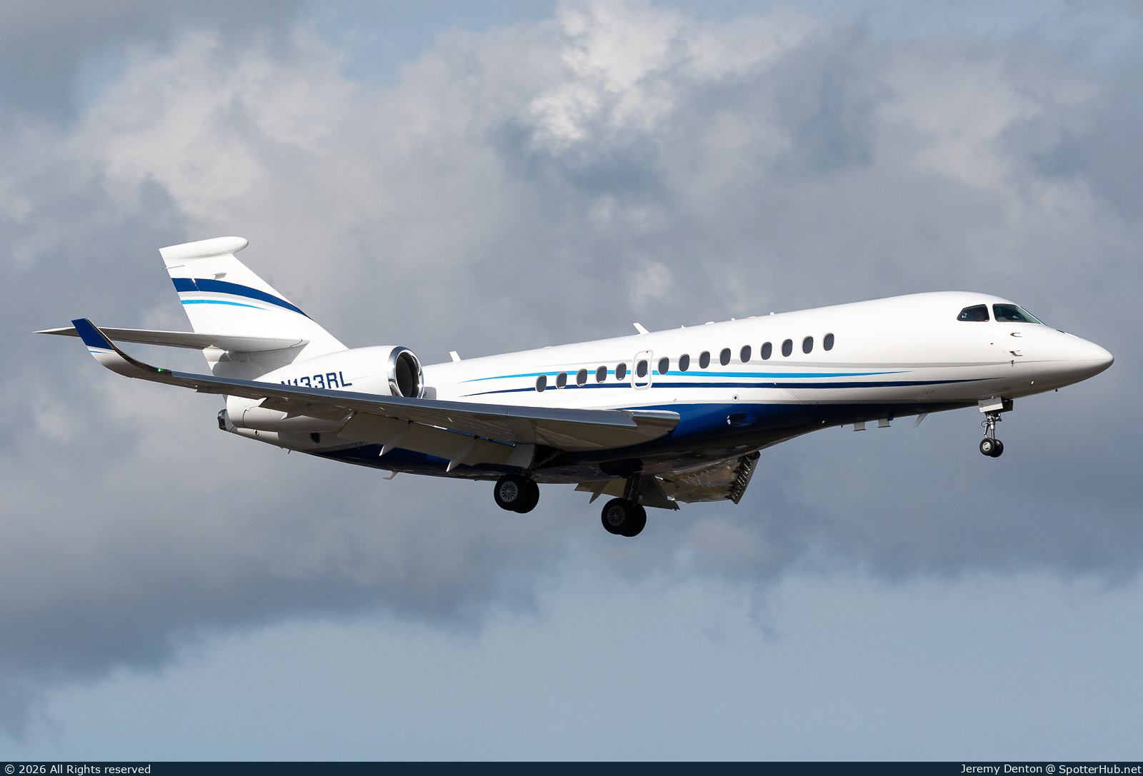 Photo of N133RL - Dassault Falcon 6X operated by Executive Jet Management