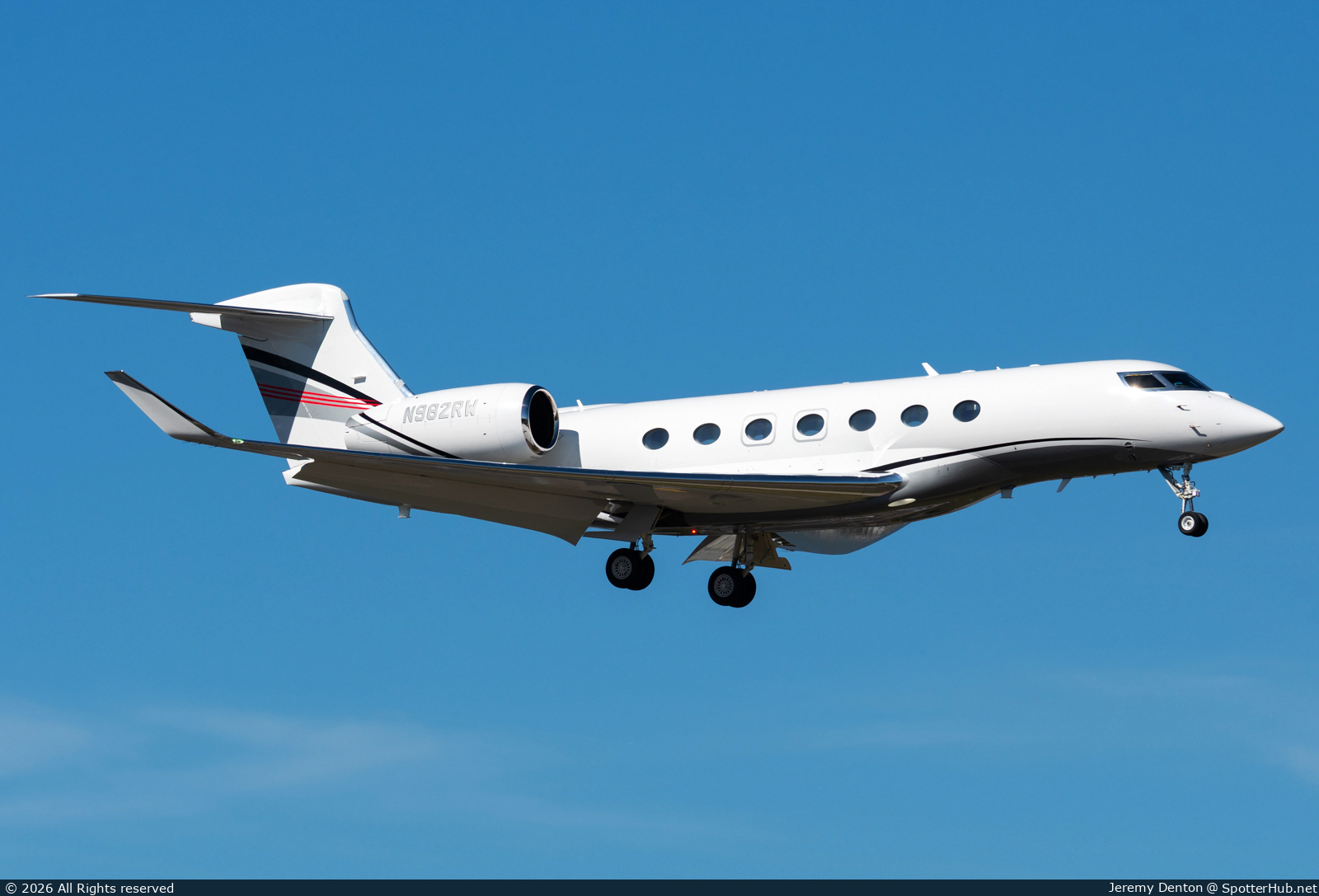 Photo of N982RW - Gulfstream G600 operated by Private