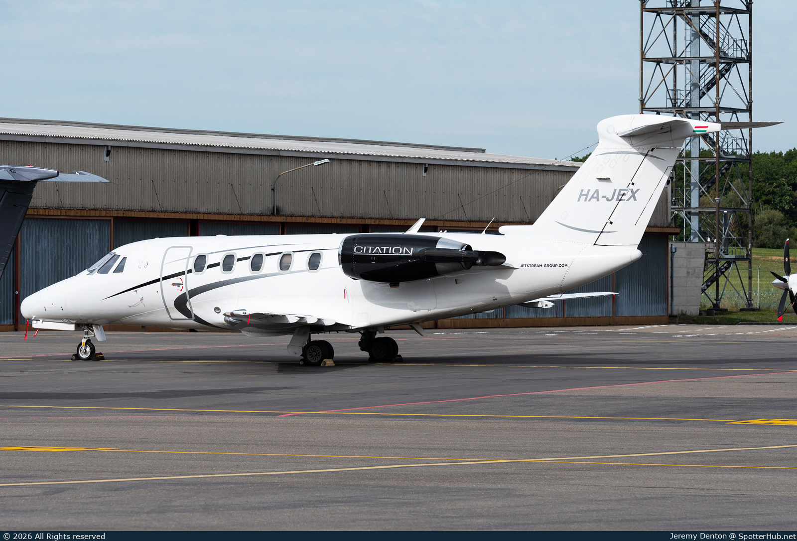 Photo of HA-JEX - Cessna 650 Citation VI operated by BJ Aviation