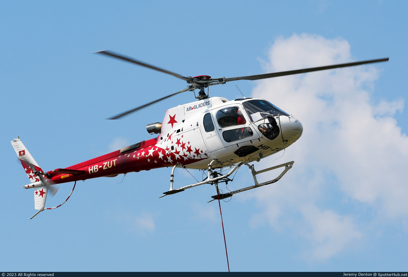 Photo of HB-ZUT - Aérospatiale AS350B3 Écureuil operated by Air Glaciers