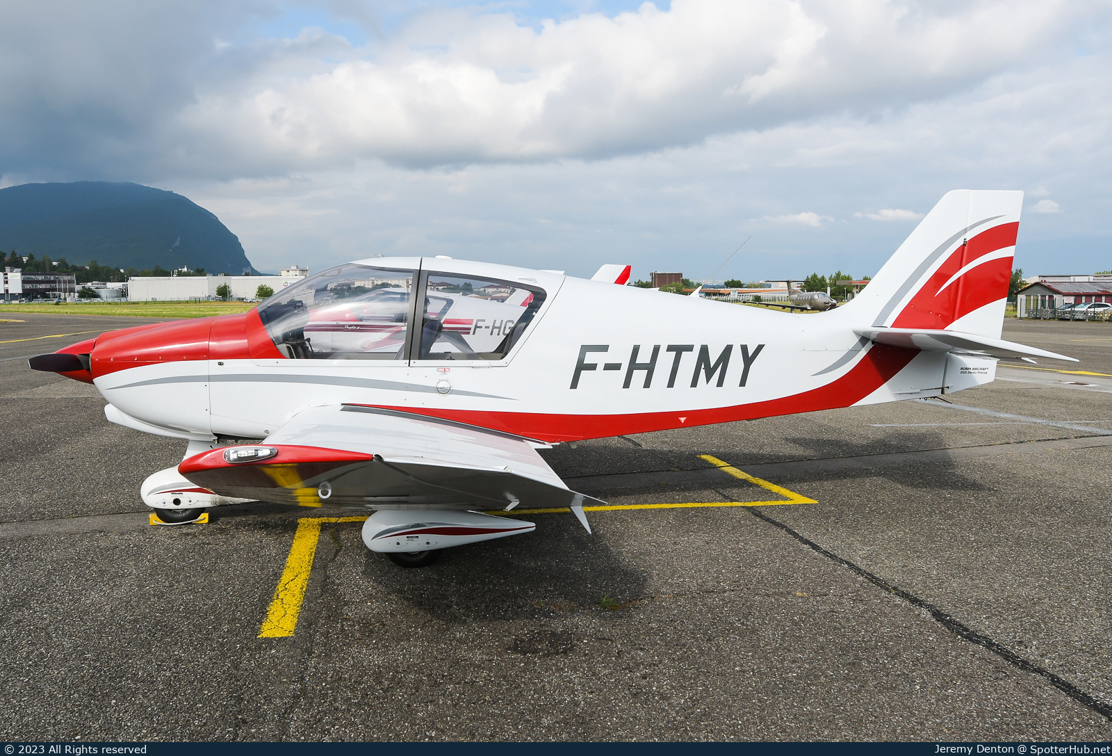 Photo of F-HTMY - Robin DR400/120 Dauphin 2+2 operated by Club Aéronautique d'Annemasse
