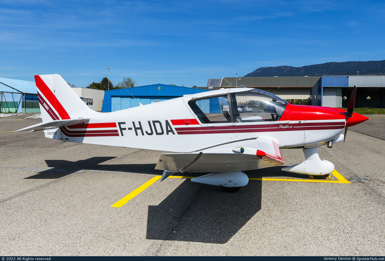 Photo of F-HJDA - Robin DR400/140B Dauphin 4 operated by Club Aéronautique d'Annemasse