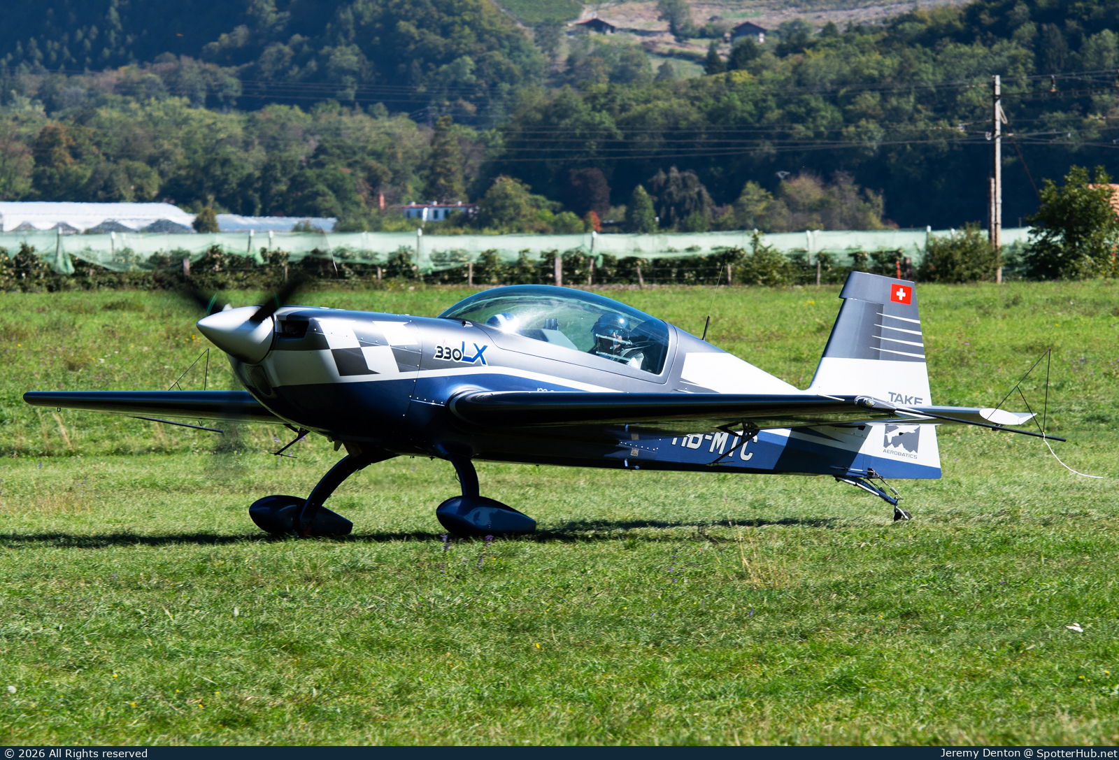 Photo of HB-MTC - Extra EA-330LX operated by Take-Off Balloon