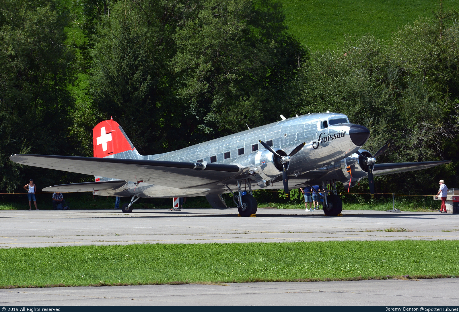 Photo of N431HM - Douglas DC-3C operated by Private