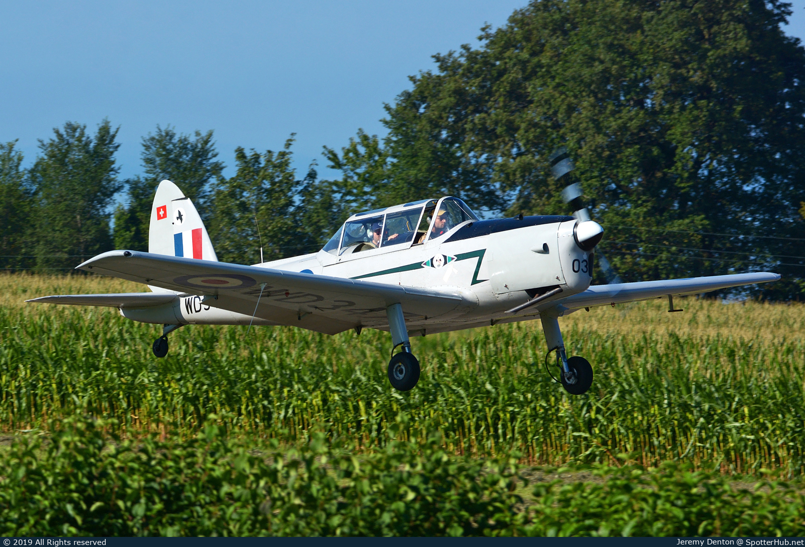 Photo of HB-TUT - De Havilland Canada DHC-1 Chipmunk 22 operated by Association Chipmunk