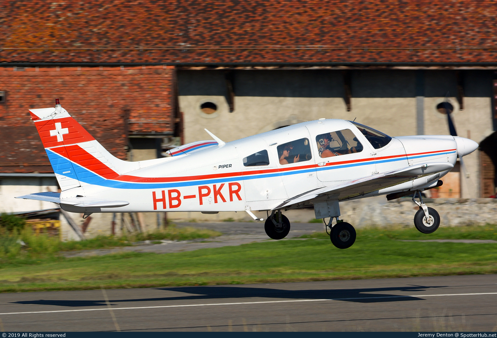 Photo of HB-PKR - Piper PA-28-181 Archer II operated by Aéroformation
