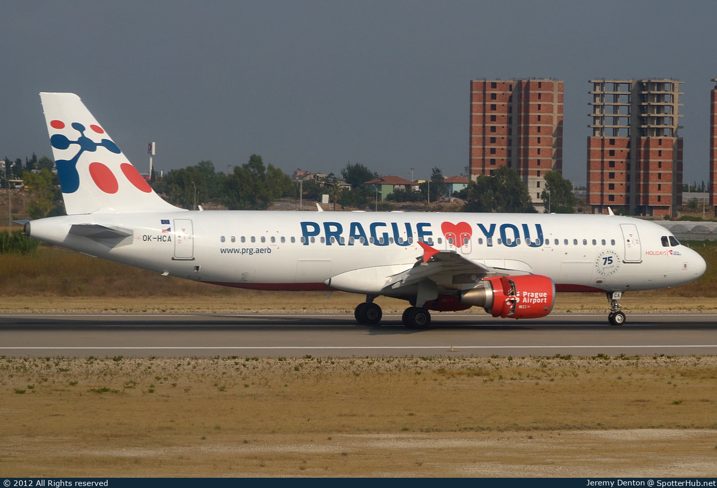 Photo of OK-HCA - Airbus A320-214 operated by Holidays Czech Airlines
