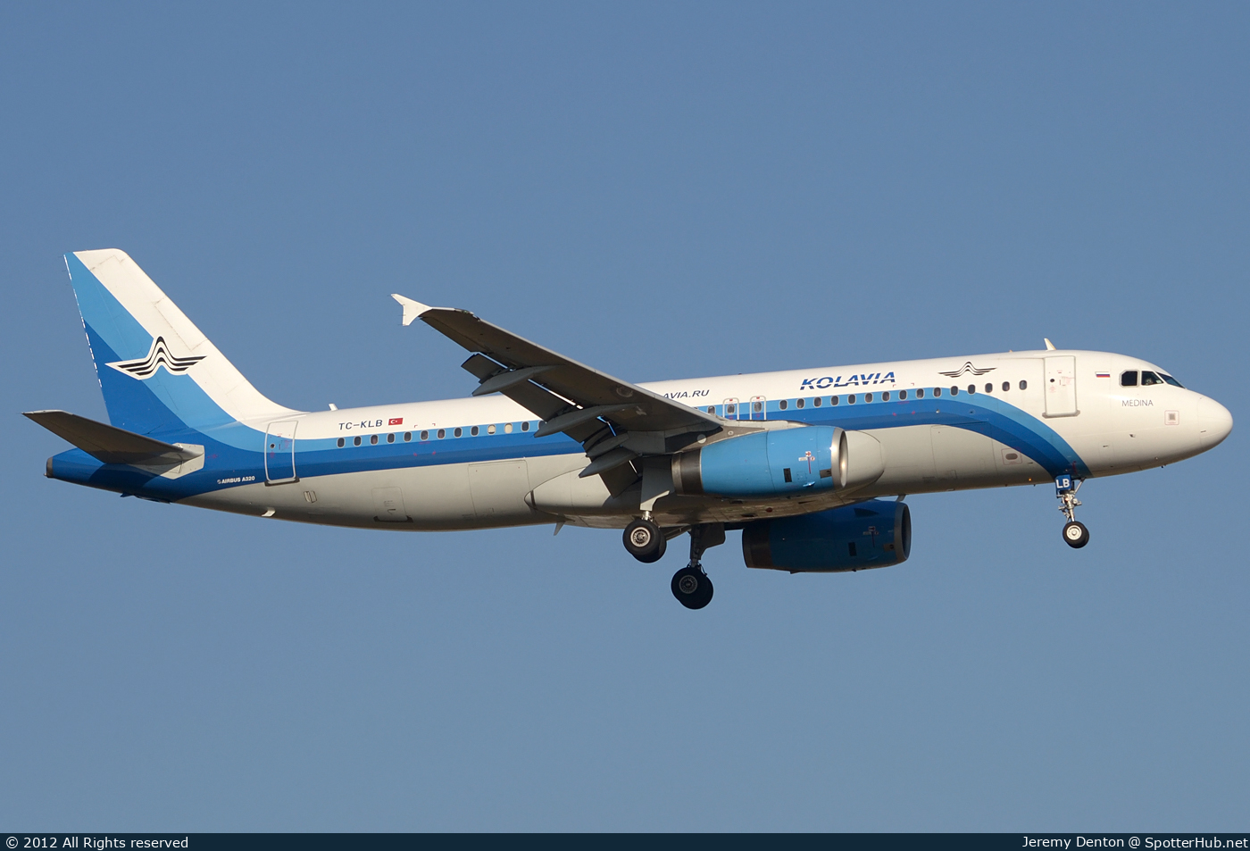 Photo of TC-KLB - Airbus A320-232 operated by Kolavia