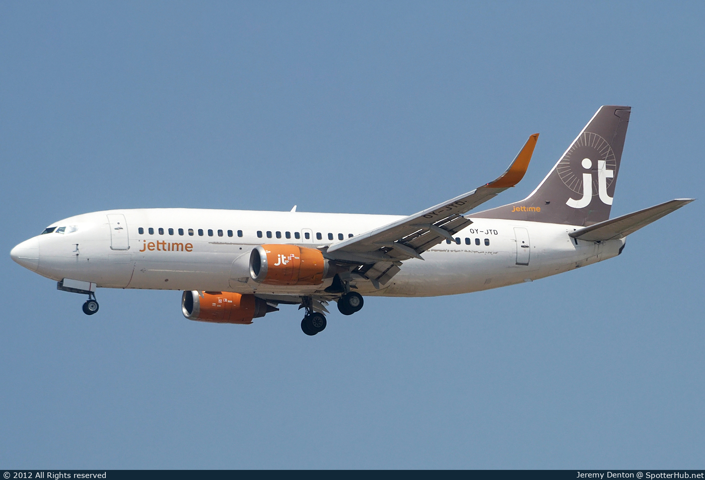 Photo of OY-JTD - Boeing 737-3Y0 operated by Jettime