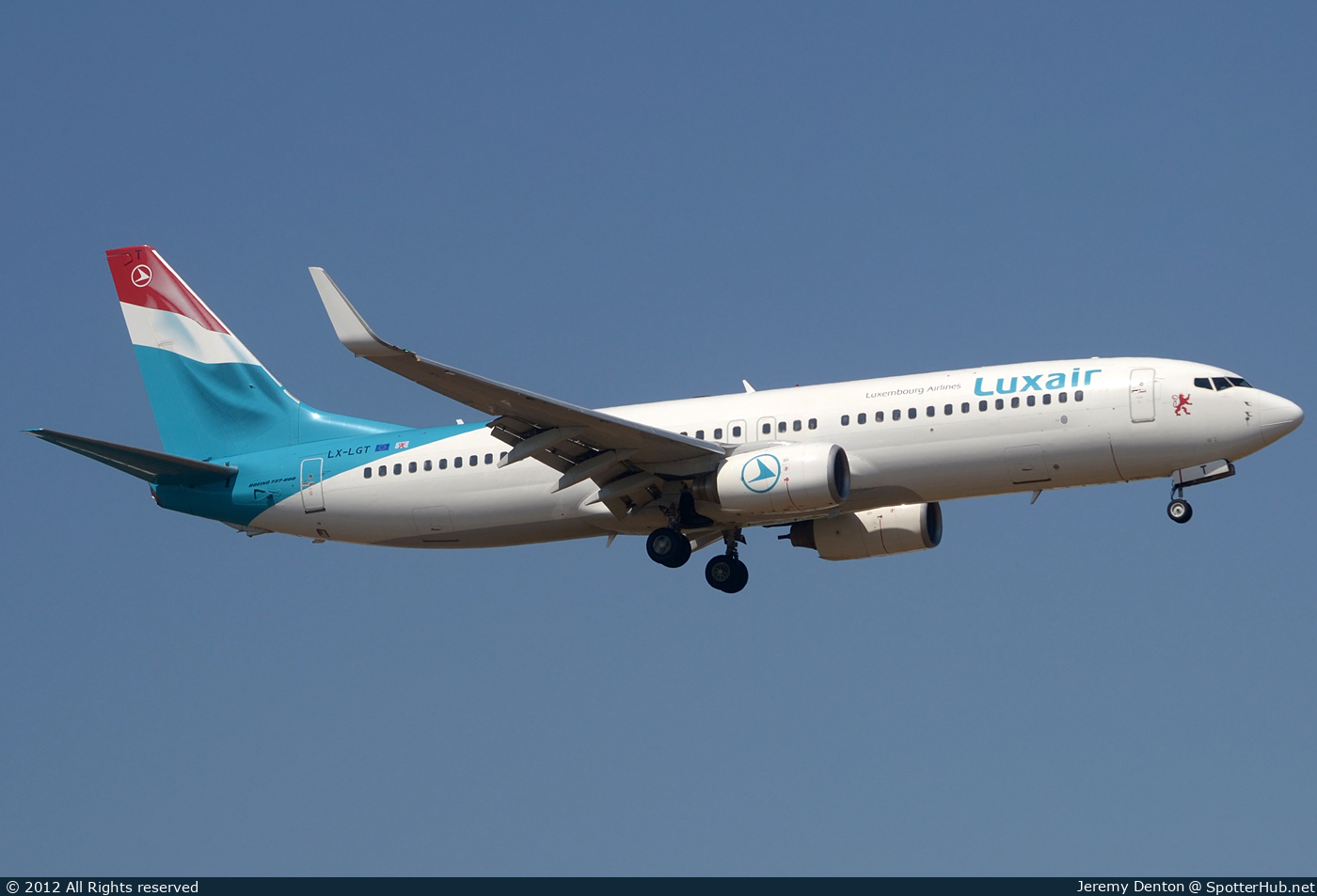 Photo of LX-LGT - Boeing 737-8K5 operated by Luxair
