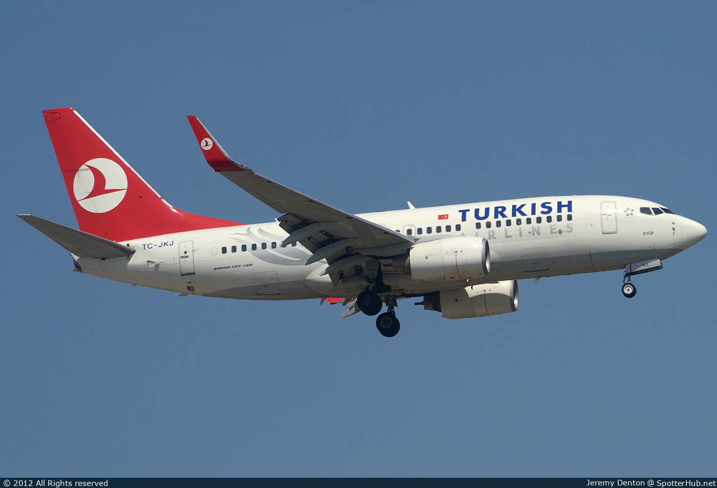 Photo of TC-JKJ - Boeing 737-752 operated by Turkish Airlines