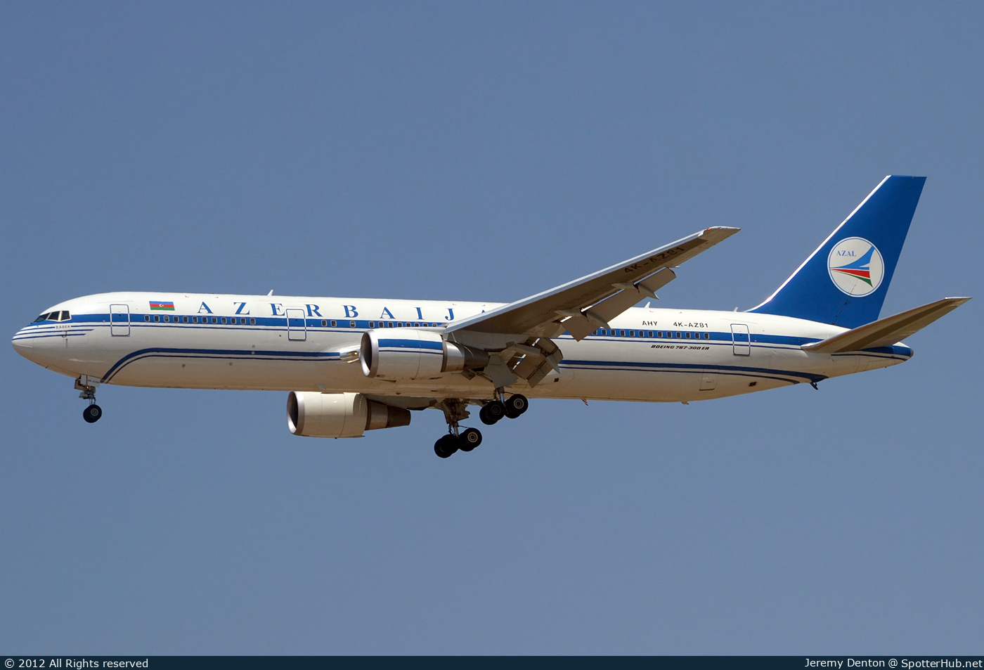 Photo of 4K-AZ81 - Boeing 767-32L(ER) operated by Azerbaijan Airlines