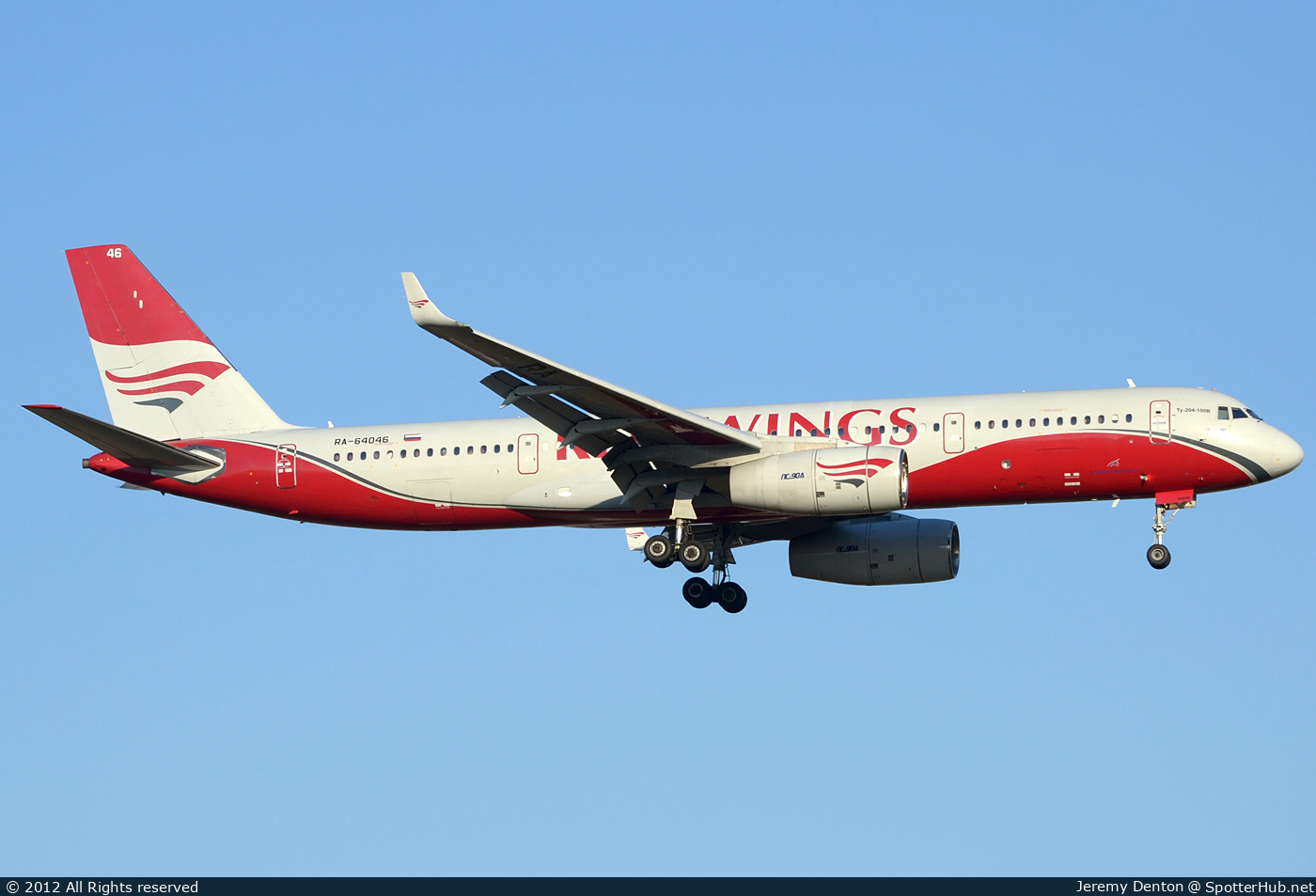 Photo of RA-64046 - Tupolev Tu-204-100B operated by Red Wings