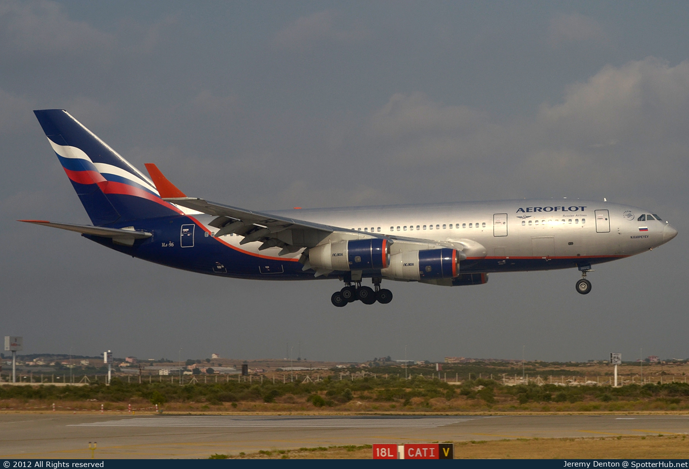 Photo of RA-96010 - Ilyushin Il-96-300 operated by Aeroflot