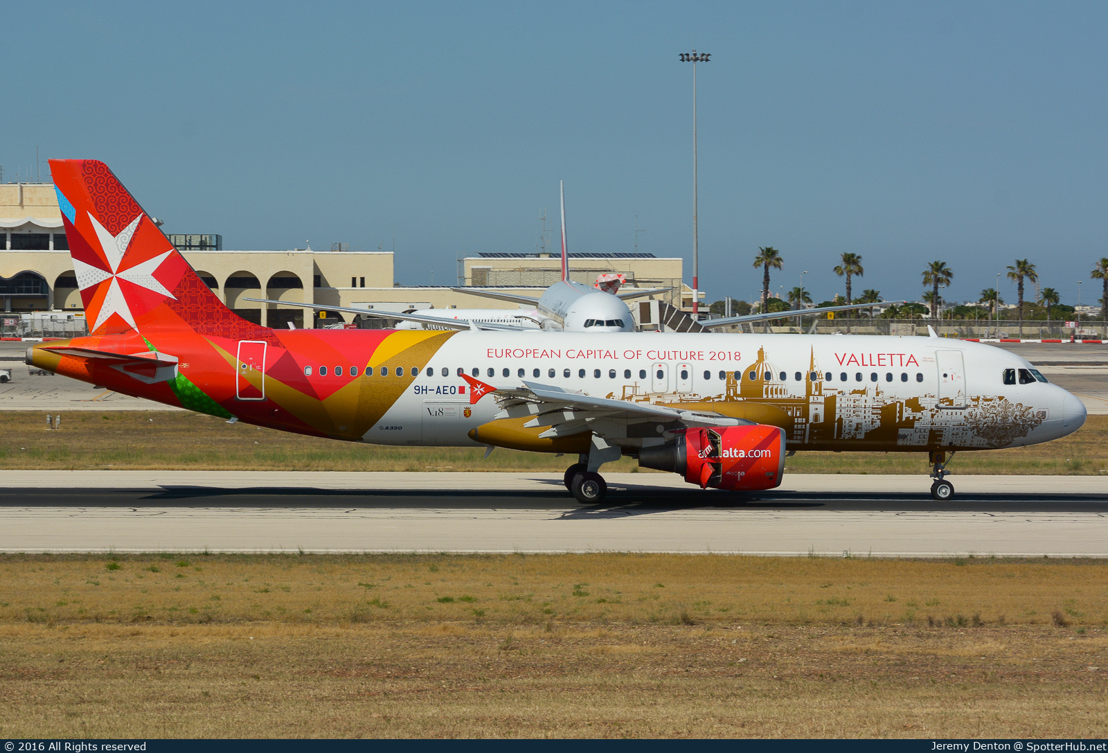 Photo of 9H-AEO - Airbus A320-214 operated by Air Malta