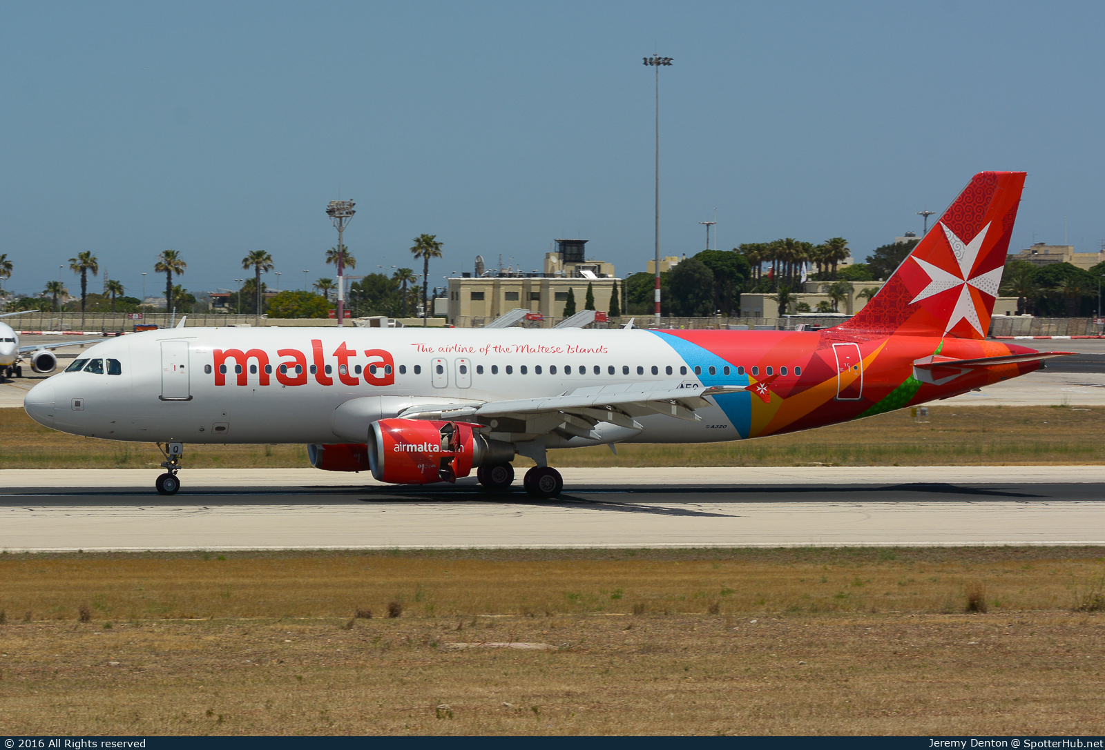 Photo of 9H-AEQ - Airbus A320-214 operated by Air Malta