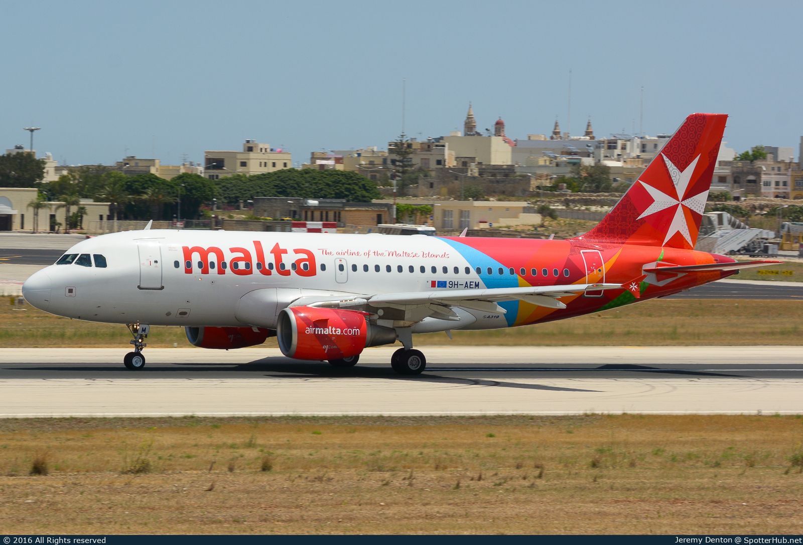 Photo of 9H-AEM - Airbus A319-112 operated by Air Malta