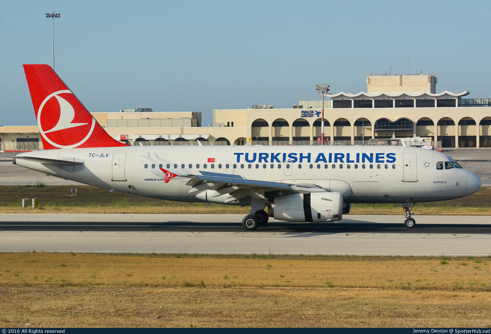 Photo of TC-JLV - Airbus A319-132 operated by Turkish Airlines