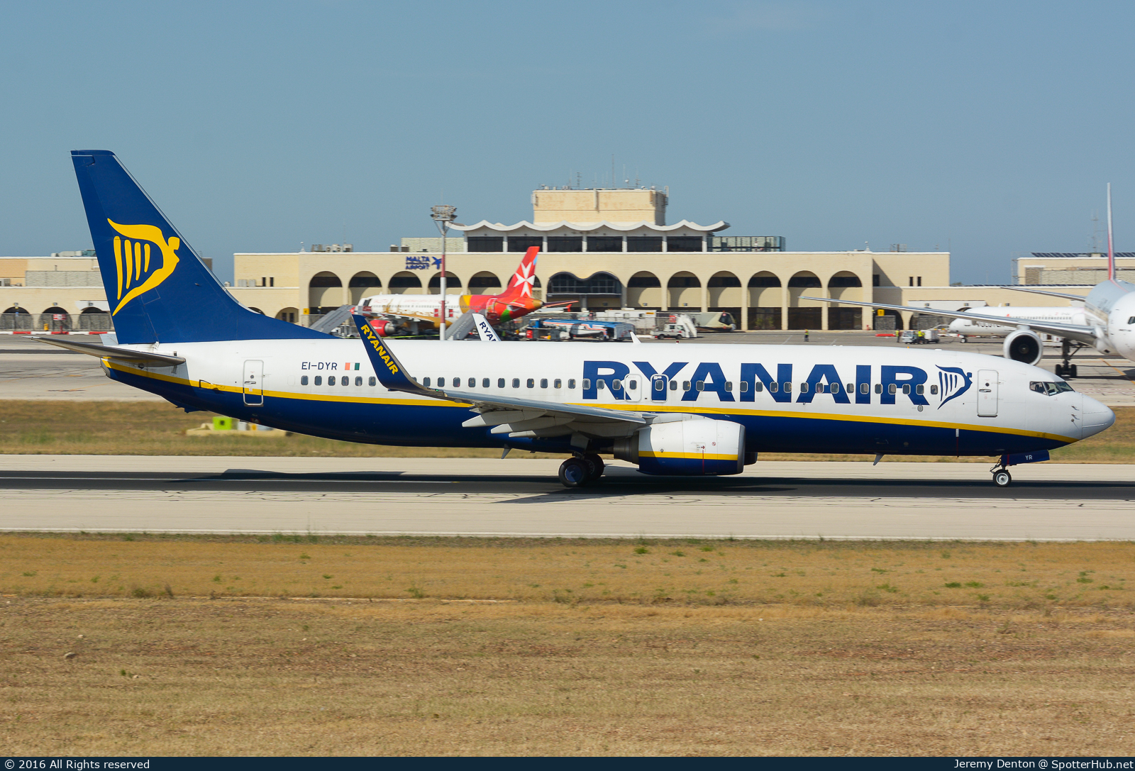 Photo of EI-DYR - Boeing 737-8AS operated by Ryanair