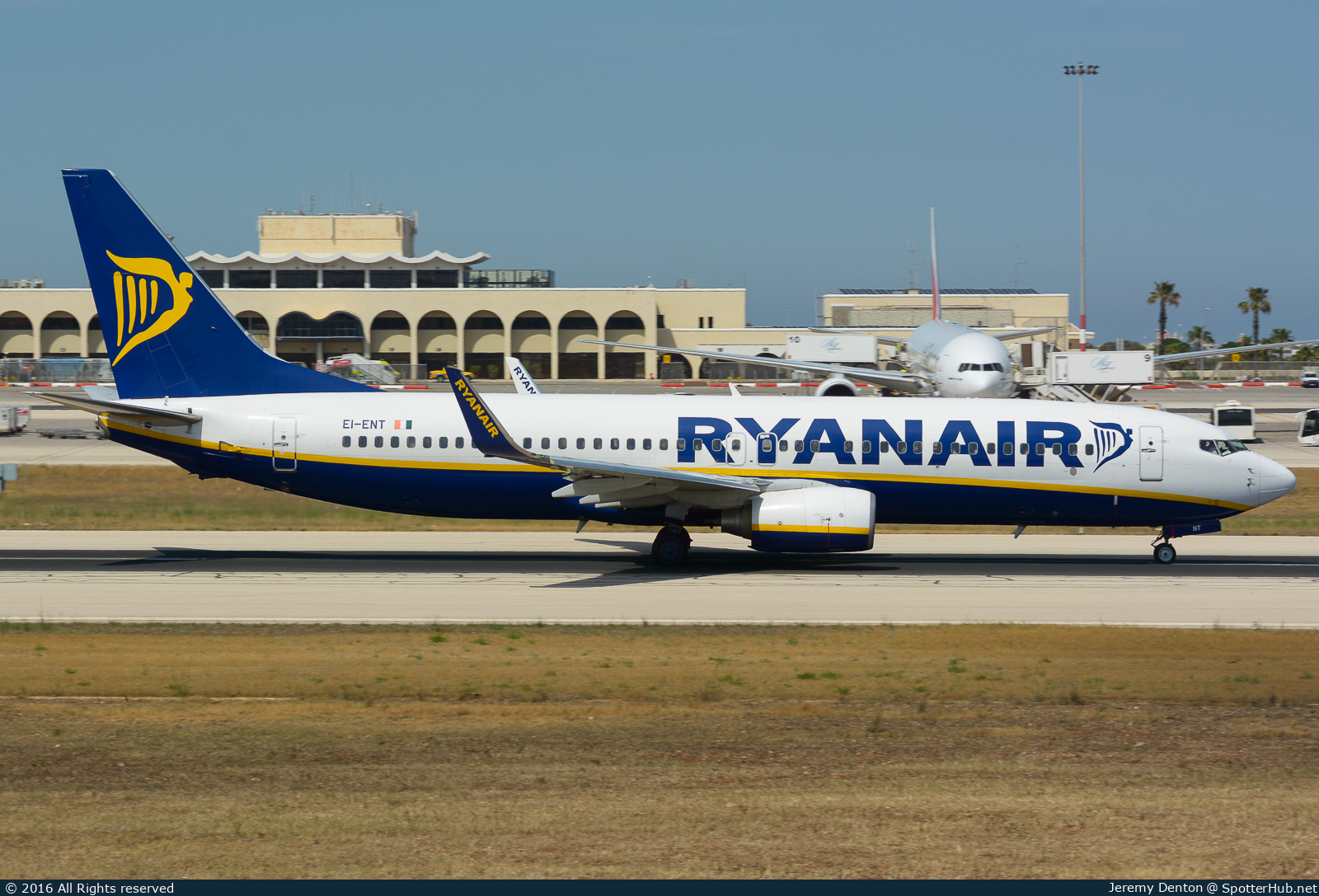 Photo of EI-ENT - Boeing 737-8AS operated by Ryanair
