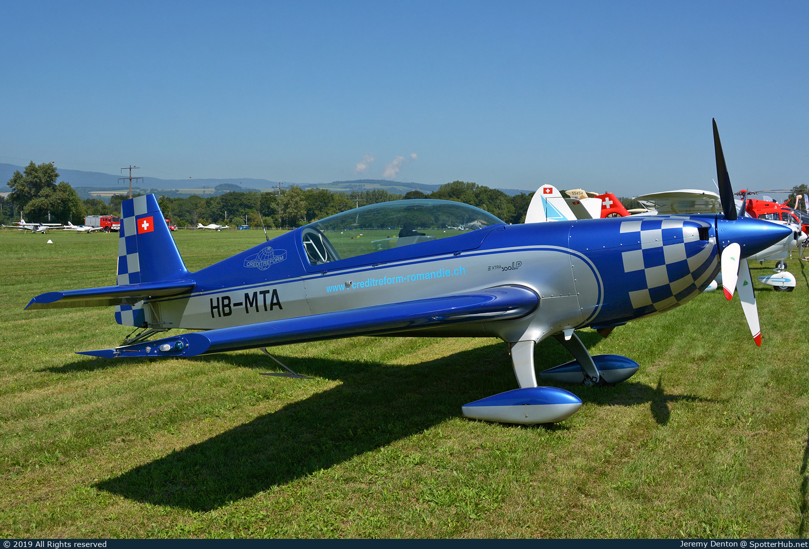 Photo of HB-MTA - Extra EA-300LP operated by Private